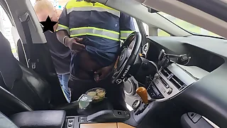 OMG!!! Female purchaser caught a difficulty committee Supervision Beggar  jerking gone on her Caesar salad  (in Car)